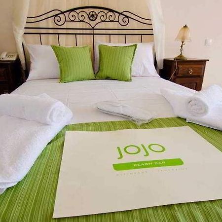 Jojo Beach Hotel & Bar Agios Georgios  Dış mekan fotoğraf